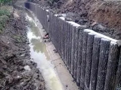 仿木樁